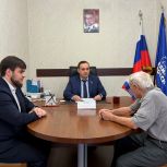 Депутат НС РД Осман Булатов провёл личный приём граждан