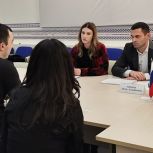 В рамках приема граждан в Региональной общественной приемной обсудили вопросы правового характера