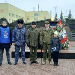 В Приокском районе почтили память неизвестных героев