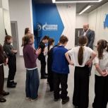 «Единая Россия» организовала профориентационную экскурсию для школьников Нового Уренгоя (ЯНАО)