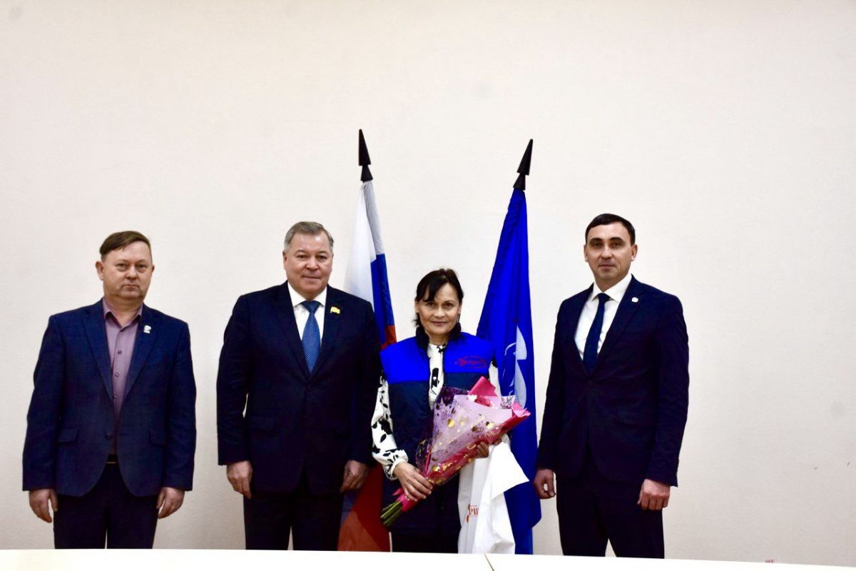 Депутат Николай Малов ответил на обращения аликовцев