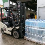 Из Адыгеи в зону СВО отправлено 10 тонн бутилированной воды