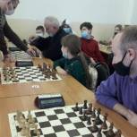 В Липецке стартовал шахматный турнир на кубок «Единой России»