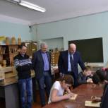 Депутат Государственной Думы Сергей Есяков посетил социально значимые объекты Неверкинского района