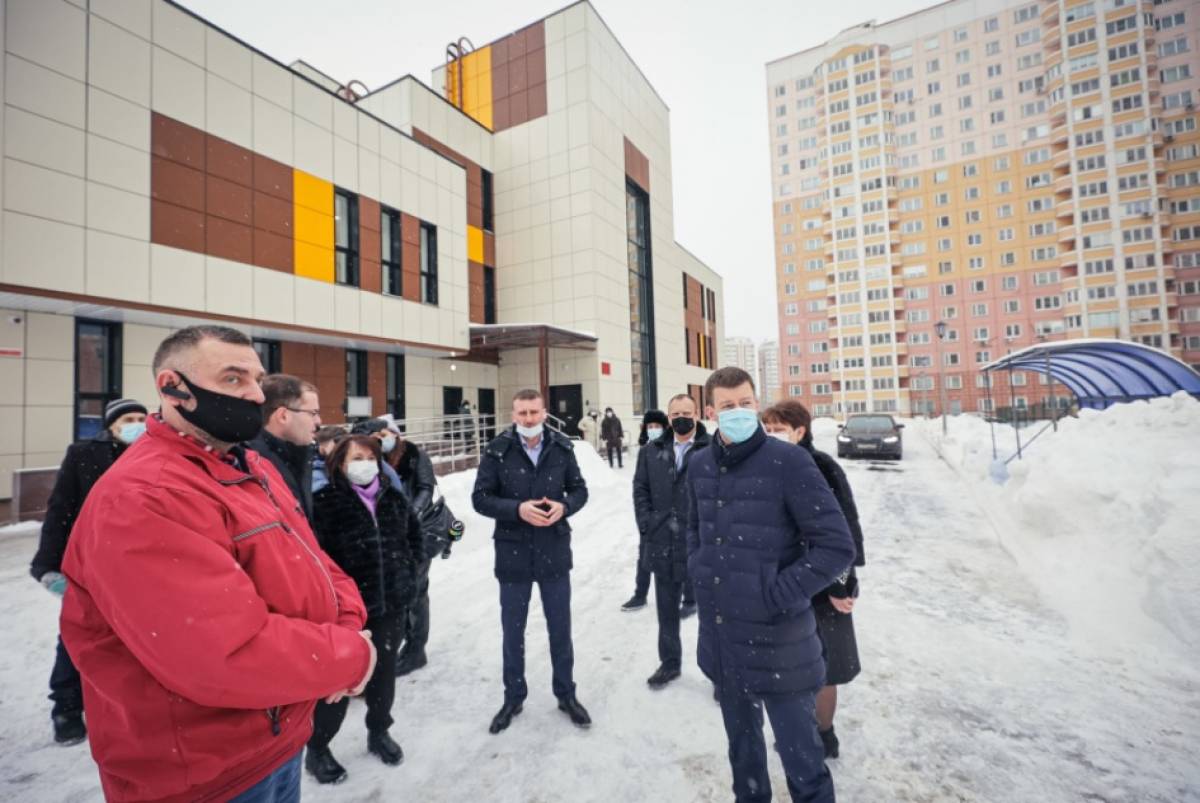 Партийные активисты держат на контроле строительство детских садов в  Балашихе