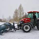 В Ставрополе снегоуборочная техника работает круглосуточно