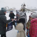 Единороссы помогают собирать зимний спортинвентарь для нуждающихся детей в Новосибирской области