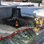 Жители Брянской области почтили память павших защитников Отечества