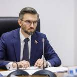 Депутат от «Единой России» наградил победителей конкурса на лучший проект сквера в Воронеже