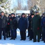 Костромские партийцы почтили память воинов - интернационалистов