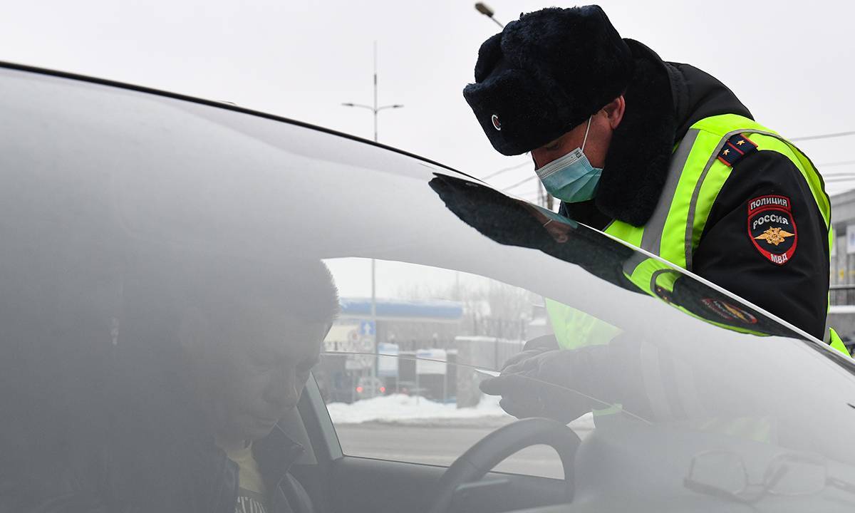 За какие неисправности автомобиля сотрудники ГИБДД смогут изымать документы  на транспортное средство – разъясняет Владимир Афонский