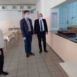 Заместитель председателя совета депутатов Егорьевска проверил качество горячего питания в одной из школ города