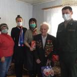 В Комаричском районе ветеранов поздравили с Днем защитника Отечества