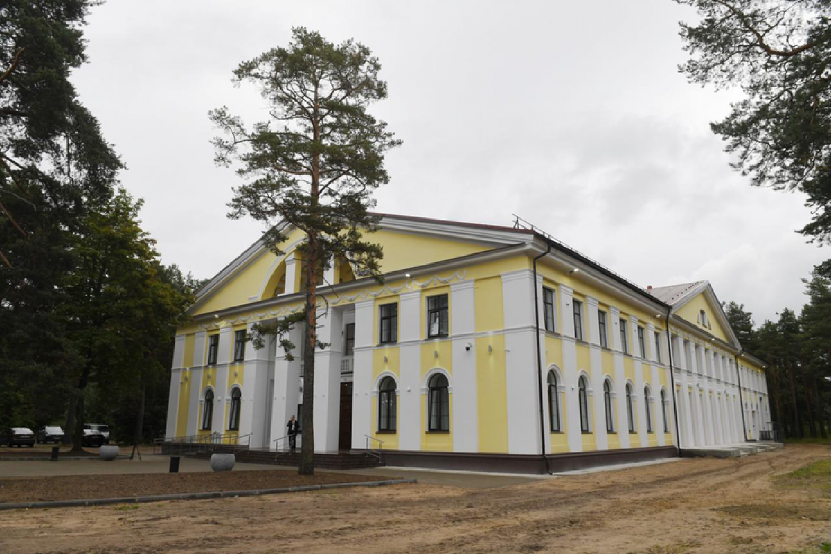 Область строит дома культуры