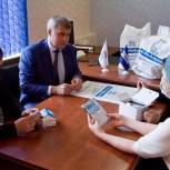 Депутаты Адыгеи передали пульсоксиметры в детские больницы