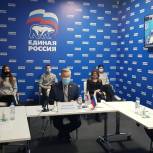 Для всех школ Батайска прошел приуроченный ко дню освобождения города «урок мужества»