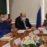 Организацию питания школьников обсудили в Законодательном Собрании ЕАО