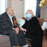 В Пятигорске поздравили ветерана со 100-летним юбилеем