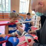 Николай Валуев: В этом году по партпроекту «Единой России» реконструируют 10 школьных спортзалов