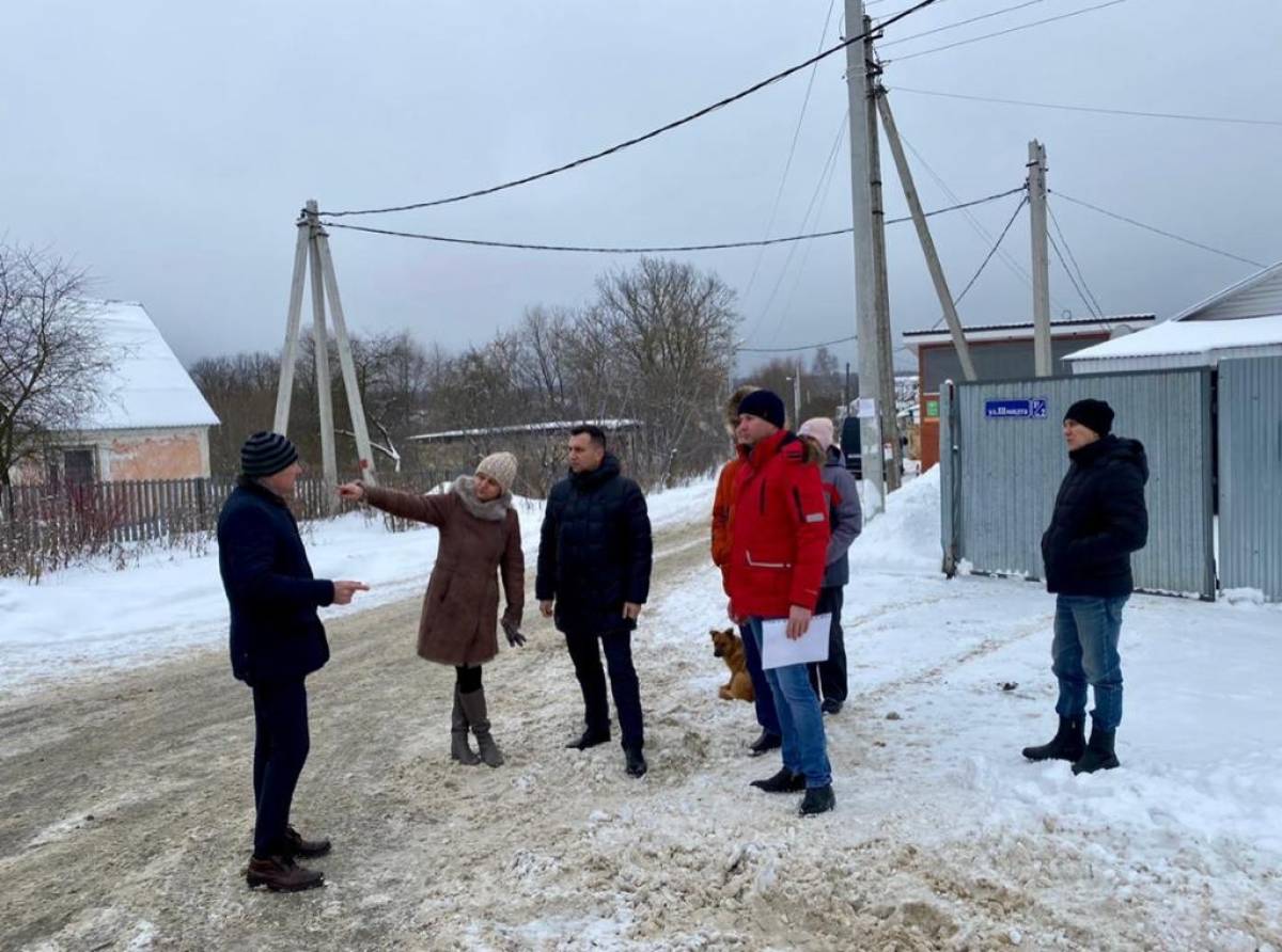 Александр Швыков принял участие в комиссионном обследовании автомобильной  дороги