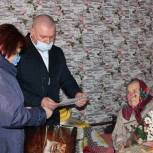 Крымские единороссы поздравили долгожителей-юбиляров