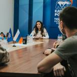Ольга Швецова рассказала участникам «Политической кухни» о работе «Единой России»
