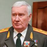 Герой России: Каждый патриот, каждый честный человек должен помочь жителям Донбасса