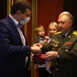 Глеб Никитин поздравил с Днем защитника Отечества представителей нижегородской пограничной династии Шмагриных