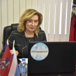 Сенатор Инна Святенко ответила на вопросы москвичей о мерах соцподдержки