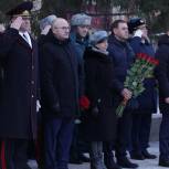 В День защитника Отечества в Челябинской области почтили память погибших воинов, отдавших свои жизни за свободу и независимость страны