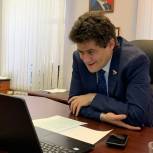 В Региональной приемной Председателя партии провел онлайн-прием граждан сенатор Российской Федерации Александр Высокинский
