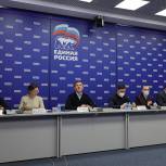 «Единая Россия» расширяет направления помощи жителям Донбасса