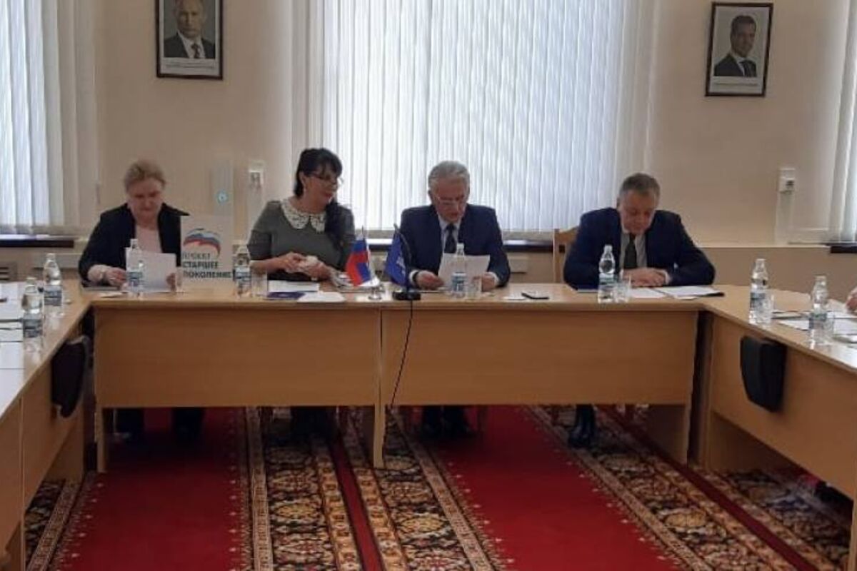В Волгограде в обновленный состав Общественного совета партпроекта «Старшее поколение» вошли представители серебряного волонтерства и общественных организаций и фондов региона