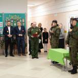 В Охе открыли еще одну «Парту Героя»