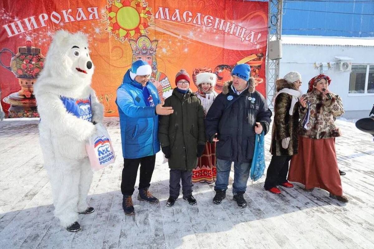 Масленица в парке. Праздник масленица театра игры копейск. Масленица в новокузнецке 2024 год. Масленица кольчугино. Масленичные гуляния 2021.