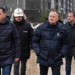 Единороссы инспектируют ход строительства школ в Ленинском