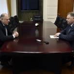 Состоялась рабочая встреча Сергея Голубева с председателем Тверской городской Думы Евгением Пичуевым