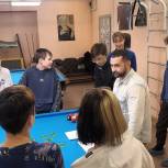 Сторонники «Единой России» в Калининском районе провели открытый турнир по бильярду среди петербургских студентов