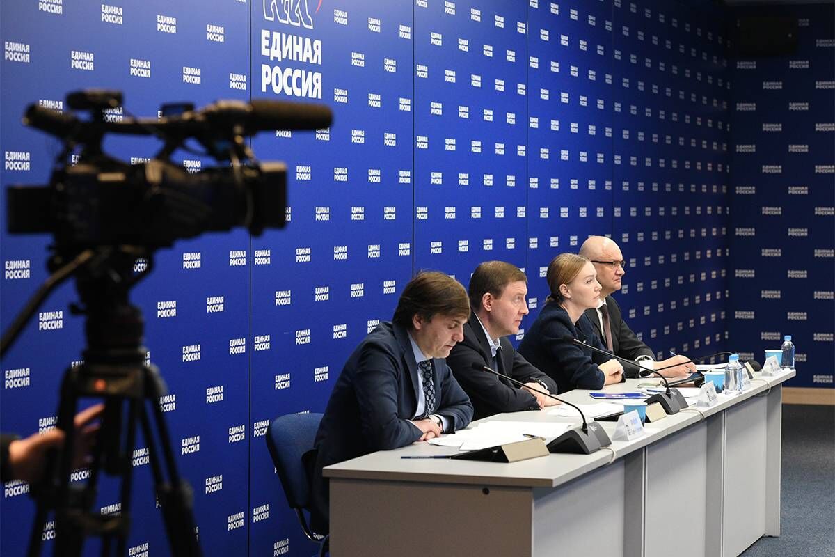 Андрей Турчак: В 2023 году капремонт запланирован в 1527 школах
