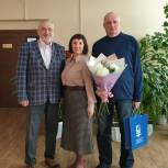 В Невельске поздравили с Днем защитника Отечества участника СВО