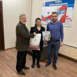 Единороссы из района Фили-Давыдково навестили семью мобилизованного москвича
