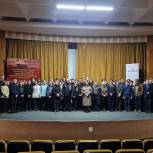 Сторонники «Единой России» провели урок по патриотическому воспитанию «Классная встреча» для юных жителей Невского района