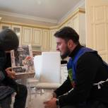Молодогвардейцы Чеченской Республики навестили мальчика с ОВЗ