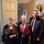 Александр Юдин навестил Ветерана и поздравил с Днем Защитника Отечества