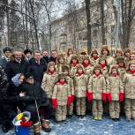 Активисты «Единой России» поздравляют ветеранов Великой Отечественной войны в регионах