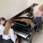 Ольга Казакова и актив местного отделения партии приняли участие в открытии обновлённой Детской музыкальной школы г. Лермонтова