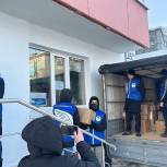 Тёплые вещи, письма и «сухой» борщ: партийцы доставят из Югры подарки участникам СВО