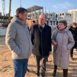 «Единая Россия» инспектирует объекты социальной и транспортной инфраструктуры в Астрахани