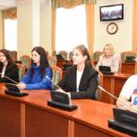 Сормовские молодогвардейцы посетили Законодательное собрание Нижегородской области