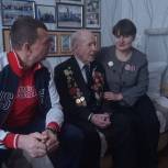 Активисты партии поздравляли Ветеранов с Днем Защитника Отечества и отправляли подарки солдатам